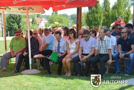 Odprtje poti Stročja vas1